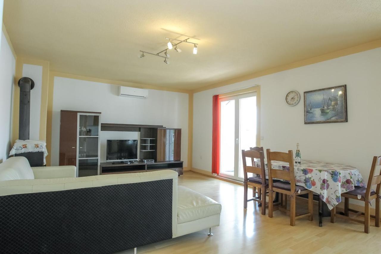Aparthotel Senita's &